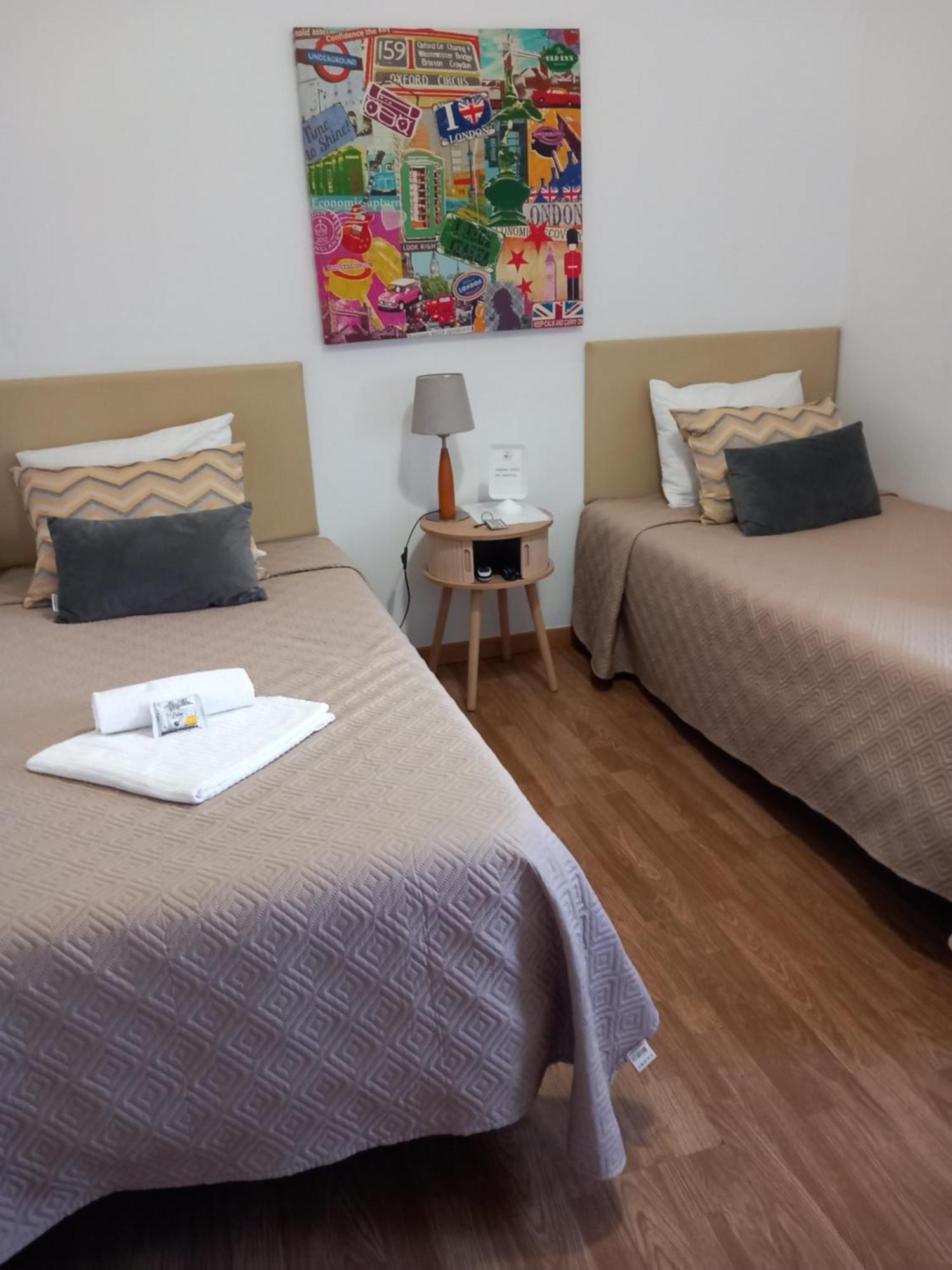 Guest House Guerra Junqueiro Лиссабон Экстерьер фото